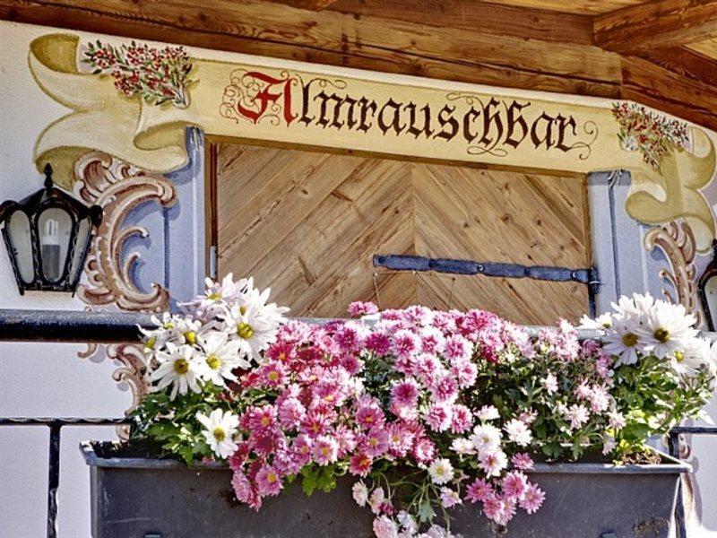 Hotel Kroneck Kirchberg in Tirol Exterior foto